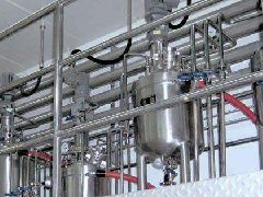 家裝應(yīng)該采用塑料水管還是不銹鋼水管？